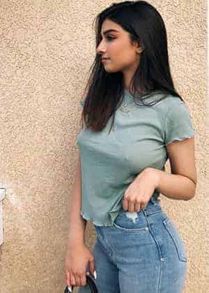 Girlfriend Experience Escorts in Pune